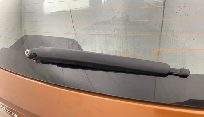 2018 Ford FREESTYLE TITANIUM PLUS 1.2 PETROL, Petrol, Manual, 48,449 km, Rear Wiper