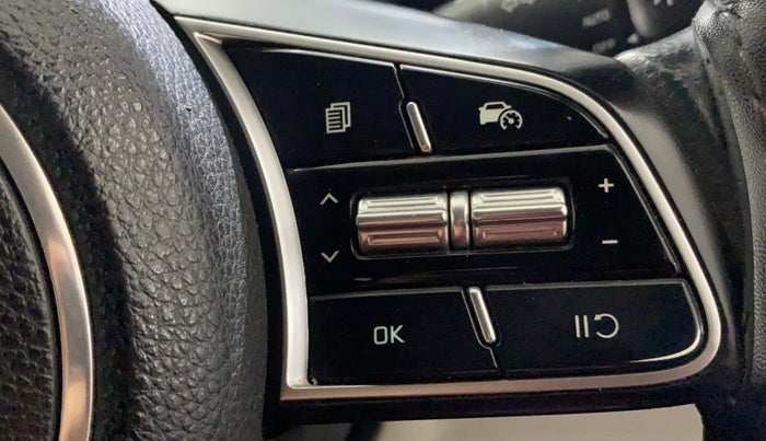 2022 KIA CARENS PRESTIGE PLUS 1.4 PETROL 7 STR, Petrol, Manual, 36,541 km, Adaptive Cruise Control