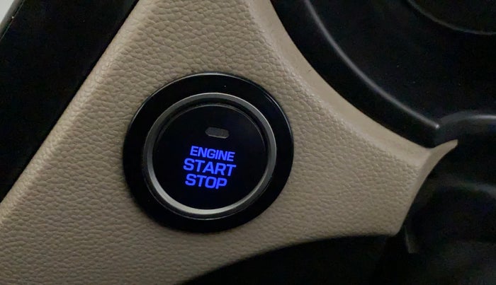 2014 Hyundai Elite i20 SPORTZ 1.2 (O), Petrol, Manual, 67,213 km, Keyless Start/ Stop Button