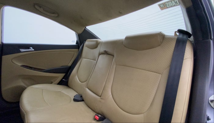 2015 Hyundai Verna 1.6 VTVT SX, Petrol, Manual, 58,144 km, Right Side Rear Door Cabin