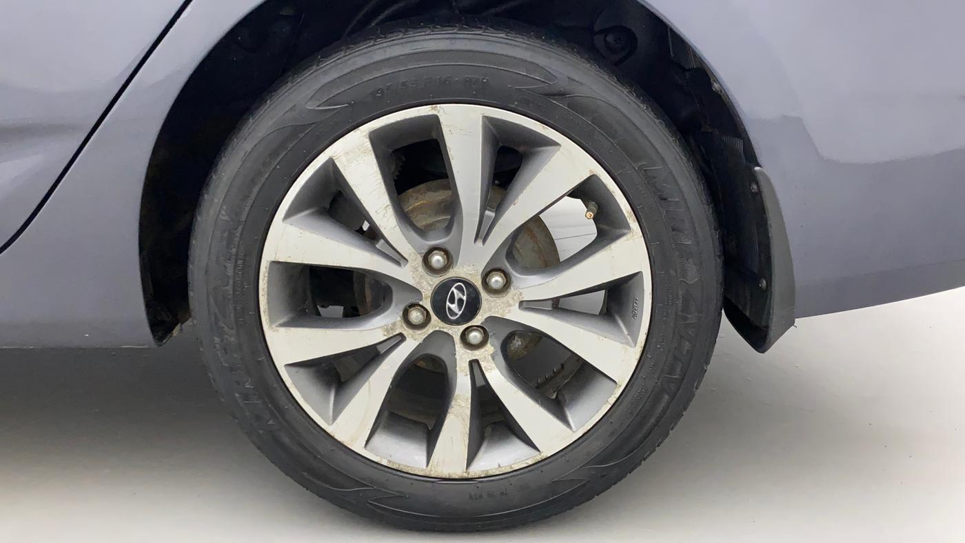 2015 Hyundai Verna 1.6 VTVT SX, Petrol, Manual, 58,144 km, Left Rear Wheel