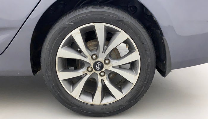 2015 Hyundai Verna 1.6 VTVT SX, Petrol, Manual, 58,144 km, Left Rear Wheel