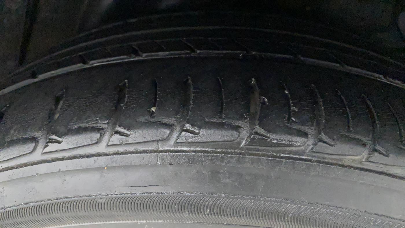 2015 Hyundai Verna 1.6 VTVT SX, Petrol, Manual, 58,144 km, Left Rear Tyre Tread
