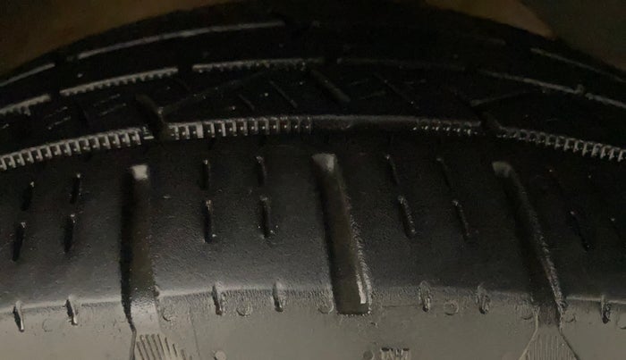 2020 MG HECTOR SHARP 2.0 DIESEL, Diesel, Manual, 1,25,669 km, Right Front Tyre Tread