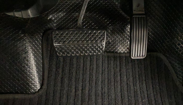 2023 Honda Amaze 1.2L I-VTEC VX CVT, Petrol, Automatic, 31,992 km, Pedals