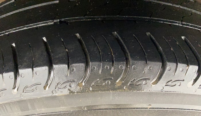 2023 Honda Amaze 1.2L I-VTEC VX CVT, Petrol, Automatic, 31,992 km, Left Rear Tyre Tread