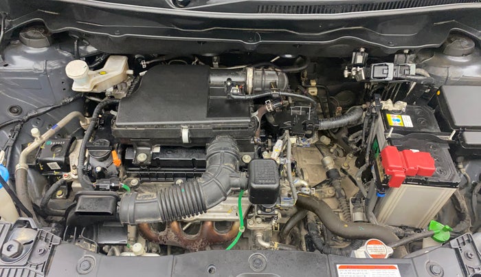 2023 Maruti XL6 ALPHA AT, Petrol, Automatic, 26,540 km, Engine View