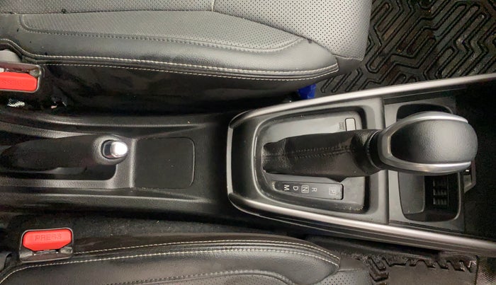 2023 Maruti XL6 ALPHA AT, Petrol, Automatic, 26,540 km, Gear Lever