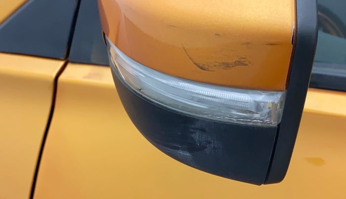 2016 Tata Tiago XZ PETROL, Petrol, Manual, 49,475 km, Left rear-view mirror - Indicator light has minor damage