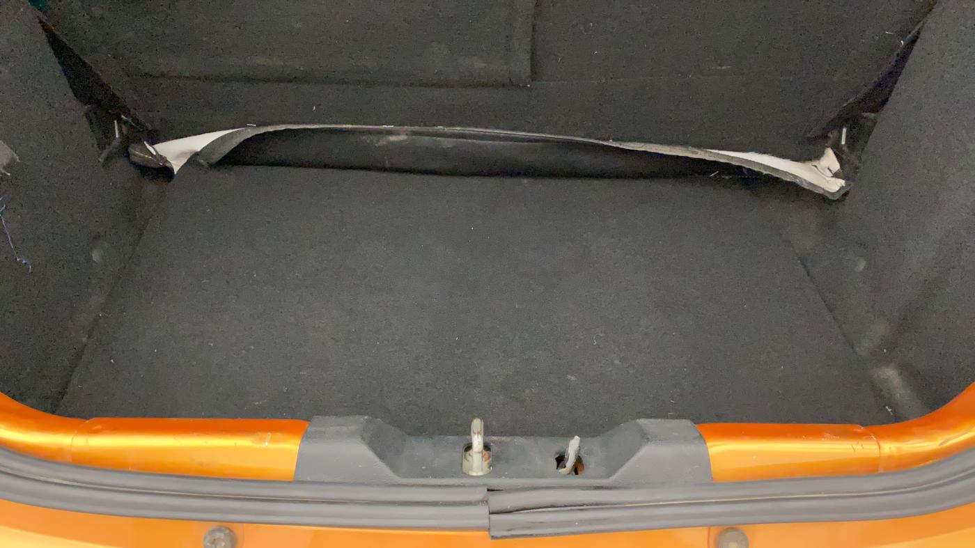 2016 Tata Tiago XZ PETROL, Petrol, Manual, 49,475 km, Boot Inside