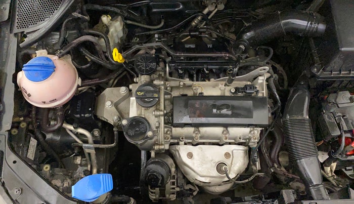 2014 Volkswagen Polo HIGHLINE1.2L, Petrol, Manual, 71,135 km, Engine View - Right