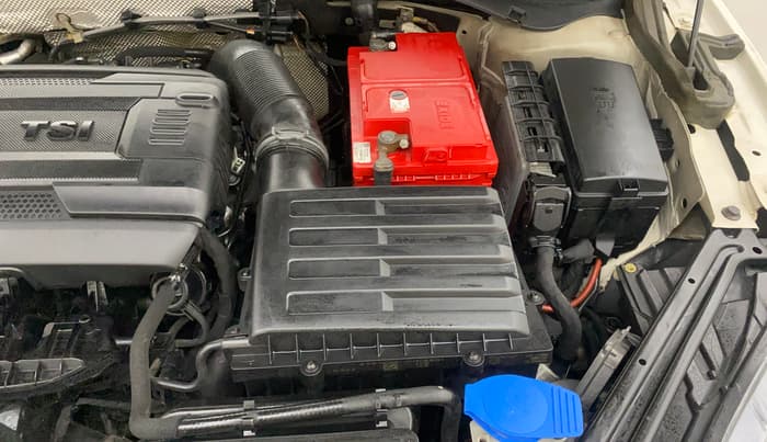 2018 Skoda Superb STYLE 1.8 TSI AT, Petrol, Automatic, 79,172 km, Engine View - Left