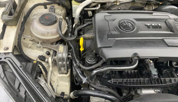 2018 Skoda Superb STYLE 1.8 TSI AT, Petrol, Automatic, 79,172 km, Engine View - Right