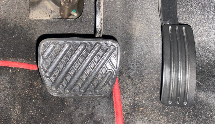 2017 Renault Duster 110 PS RXZ 4X2 AMT DIESEL, Diesel, Automatic, 27,538 km, Pedals