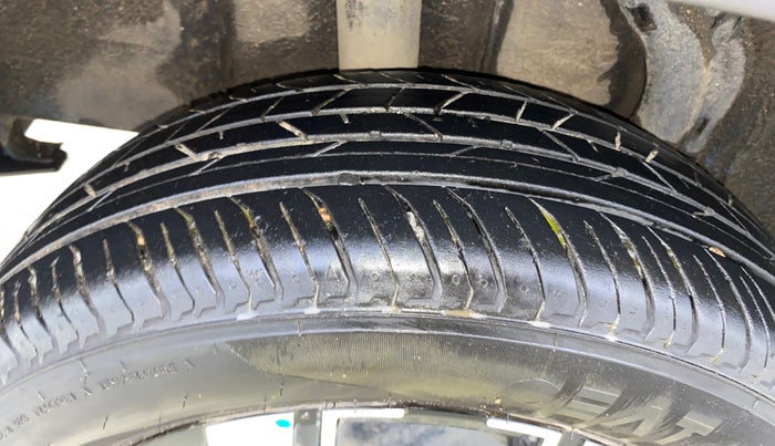 2021 Renault Kiger RXZ TURBO MT, Petrol, Manual, 63,106 km, Right Rear Tyre Tread