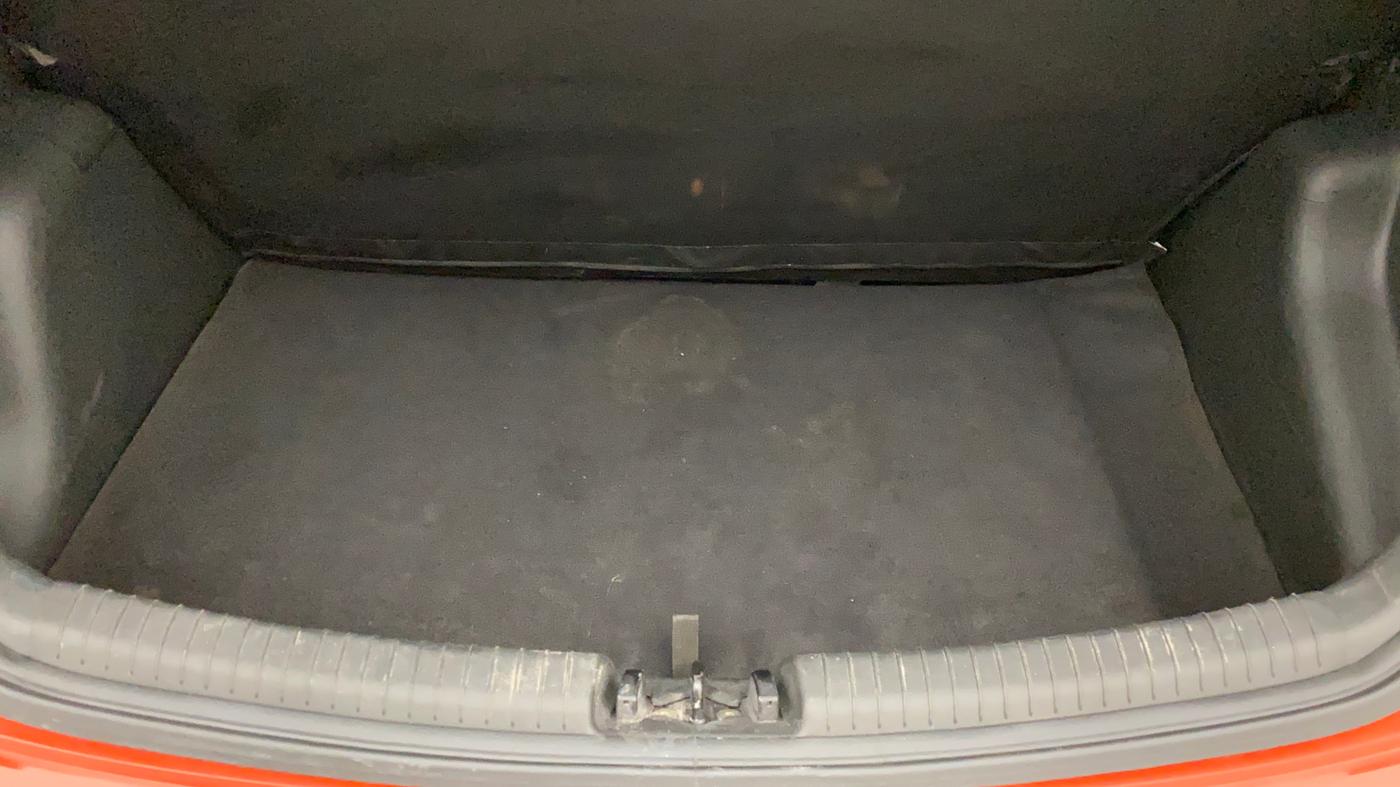 2017 Hyundai Grand i10 SPORTZ (O) AT 1.2 KAPPA VTVT, Petrol, Automatic, 17,864 km, Boot Inside