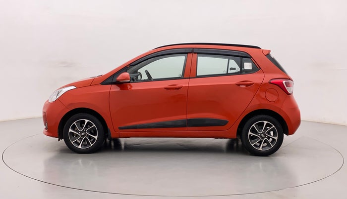 2017 Hyundai Grand i10 SPORTZ (O) AT 1.2 KAPPA VTVT, Petrol, Automatic, 17,864 km, Left Side