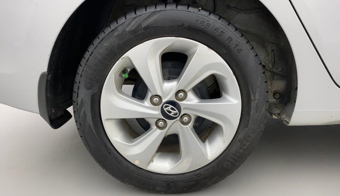 2017 Hyundai Xcent SX 1.2, Petrol, Manual, 68,666 km, Right Rear Wheel