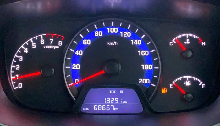 2017 Hyundai Xcent SX 1.2, Petrol, Manual, 68,666 km, Odometer Image