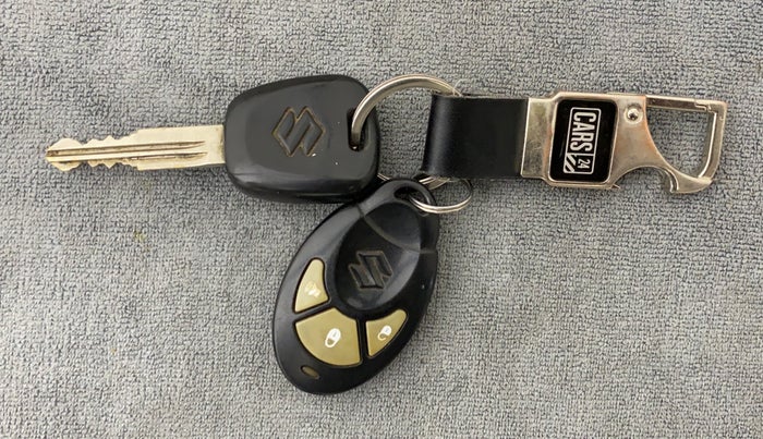 2010 Maruti Alto K10 VXI, Petrol, Manual, 37,141 km, Key Close Up