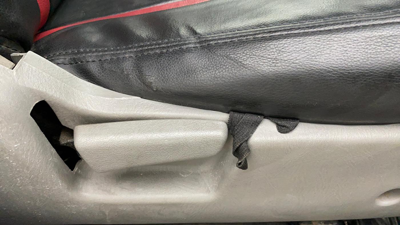 2010 Maruti Alto K10 VXI, Petrol, Manual, 37,141 km, Driver Side Adjustment Panel