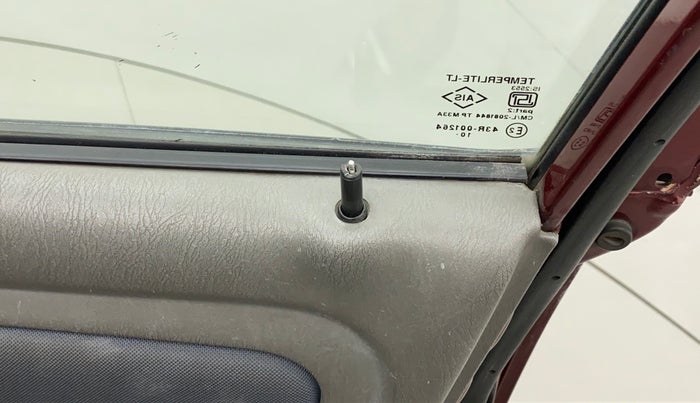 2010 Maruti Alto K10 VXI, Petrol, Manual, 37,141 km, Lock system - Door lock knob has minor damage