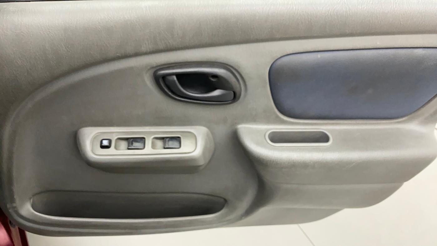 2010 Maruti Alto K10 VXI, Petrol, Manual, 37,141 km, Driver Side Door Panels Control