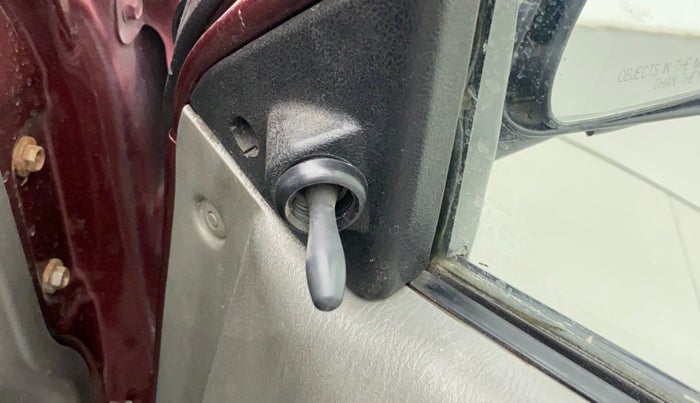2010 Maruti Alto K10 VXI, Petrol, Manual, 37,141 km, Right rear-view mirror - ORVM knob broken and not working