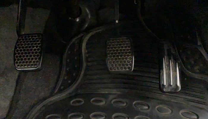2010 Maruti Alto K10 VXI, Petrol, Manual, 37,141 km, Pedals