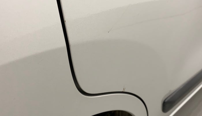 2010 Maruti Wagon R 1.0 LXI, Petrol, Manual, 20,318 km, Right rear door - Slightly dented