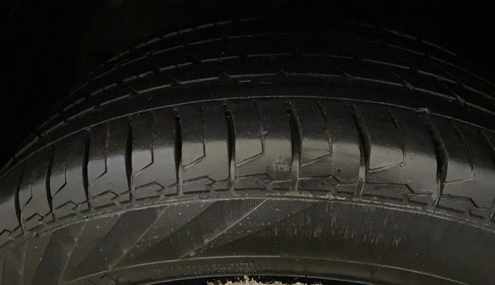 2023 Maruti Baleno SIGMA PETROL 1.2, Petrol, Manual, 24,437 km, Left Front Tyre Tread