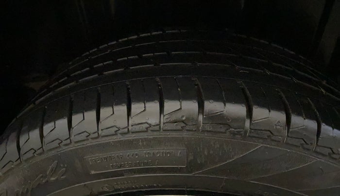 2023 Maruti Baleno SIGMA PETROL 1.2, Petrol, Manual, 24,437 km, Left Rear Tyre Tread