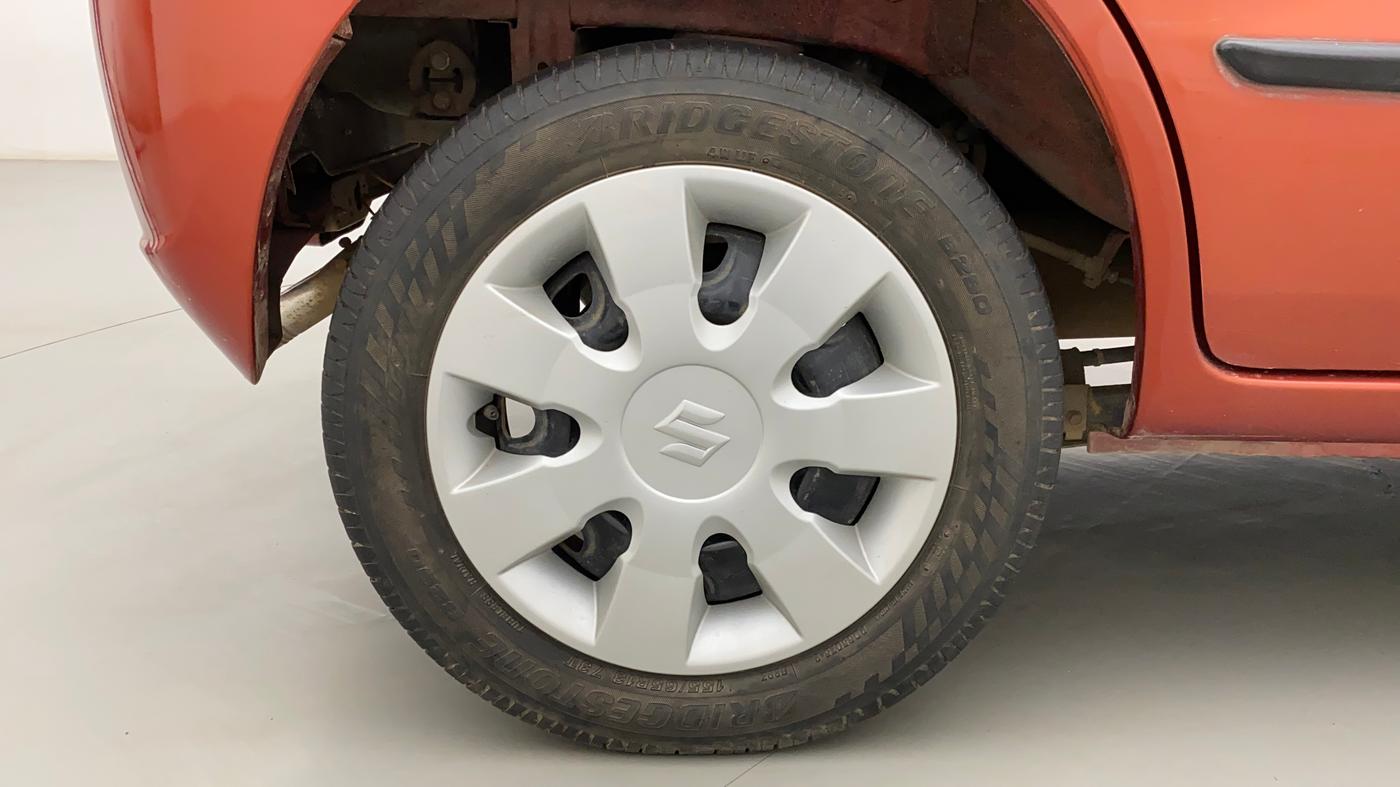 2010 Maruti Zen Estilo VXI, Petrol, Manual, 57,164 km, Right Rear Wheel