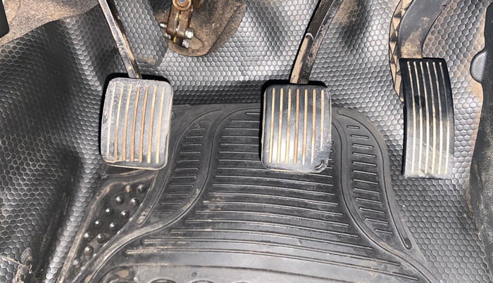 2016 Hyundai Grand i10 MAGNA 1.1 CRDI, Diesel, Manual, 95,639 km, Pedals