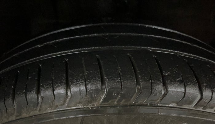 2023 Tata PUNCH PURE MT, Petrol, Manual, 37,808 km, Right Front Tyre Tread