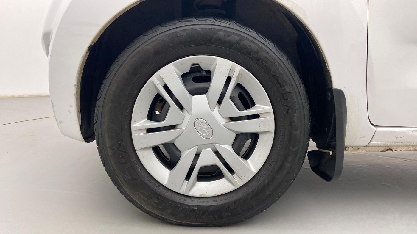 2017 Datsun Redi Go T (O), Petrol, Manual, 65,579 km, Left Front Wheel