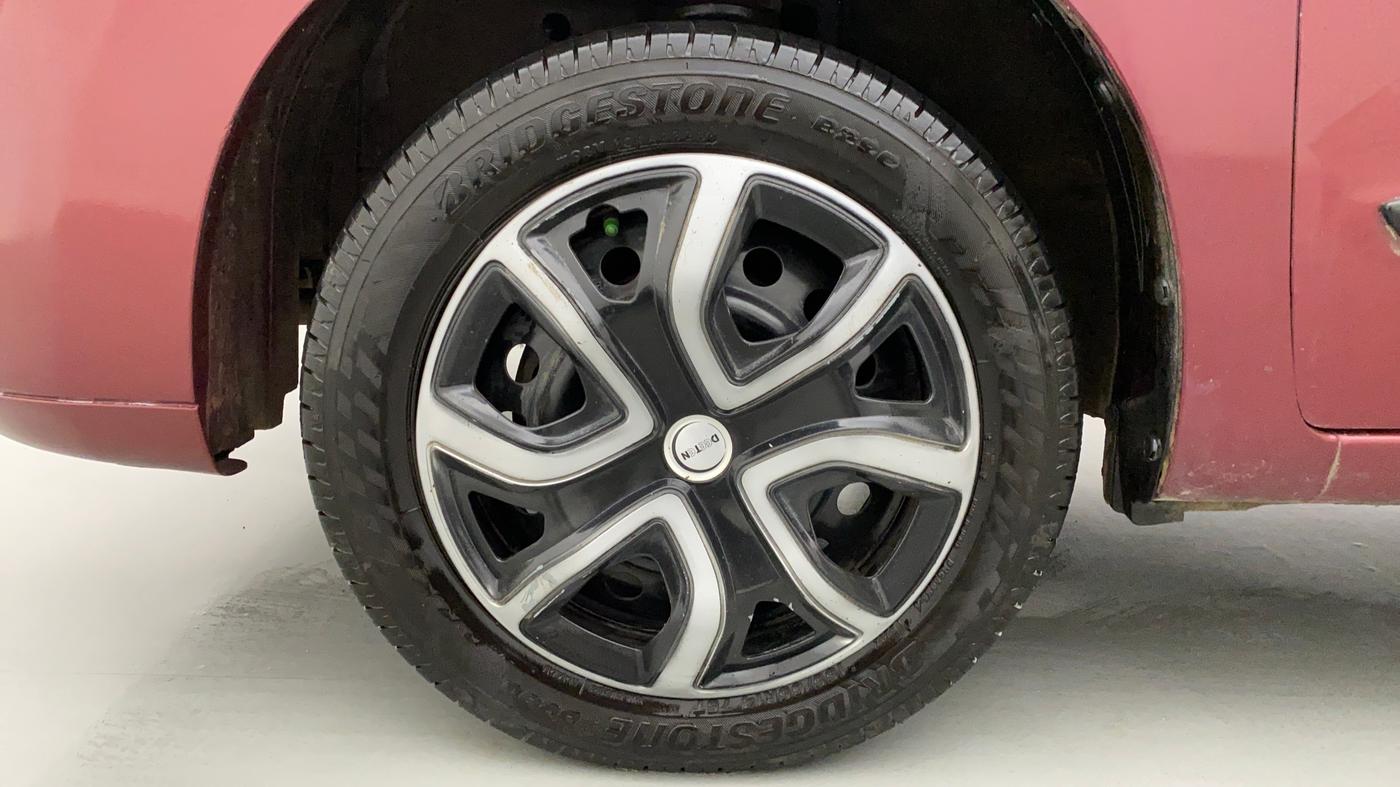 2011 Maruti Wagon R 1.0 VXI, Petrol, Manual, 26,646 km, Left Front Wheel