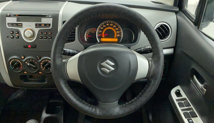 2011 Maruti Wagon R 1.0 VXI, Petrol, Manual, 26,646 km, Steering Wheel Close Up
