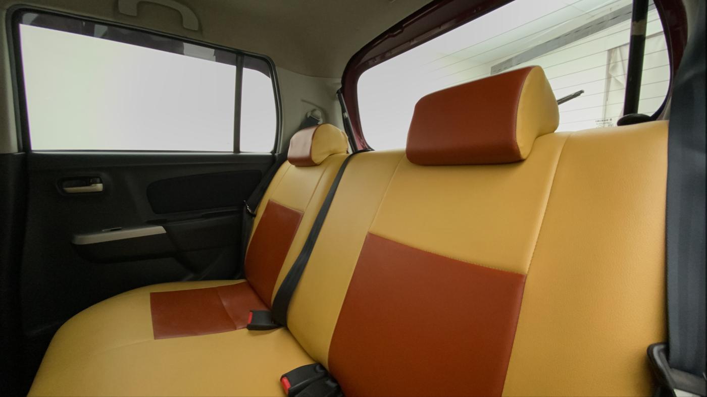 2011 Maruti Wagon R 1.0 VXI, Petrol, Manual, 26,646 km, Right Side Rear Door Cabin