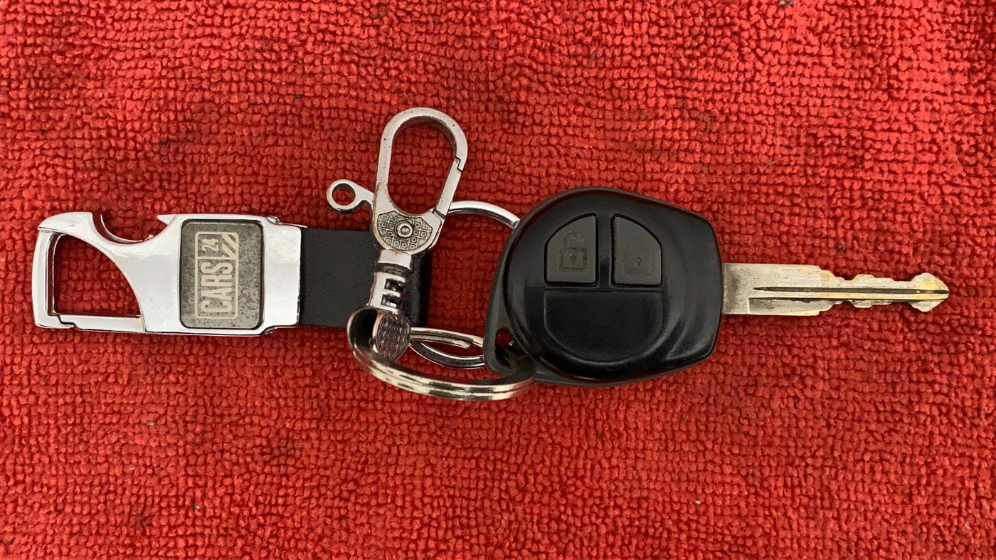 2011 Maruti Wagon R 1.0 VXI, Petrol, Manual, 26,646 km, Key Close Up