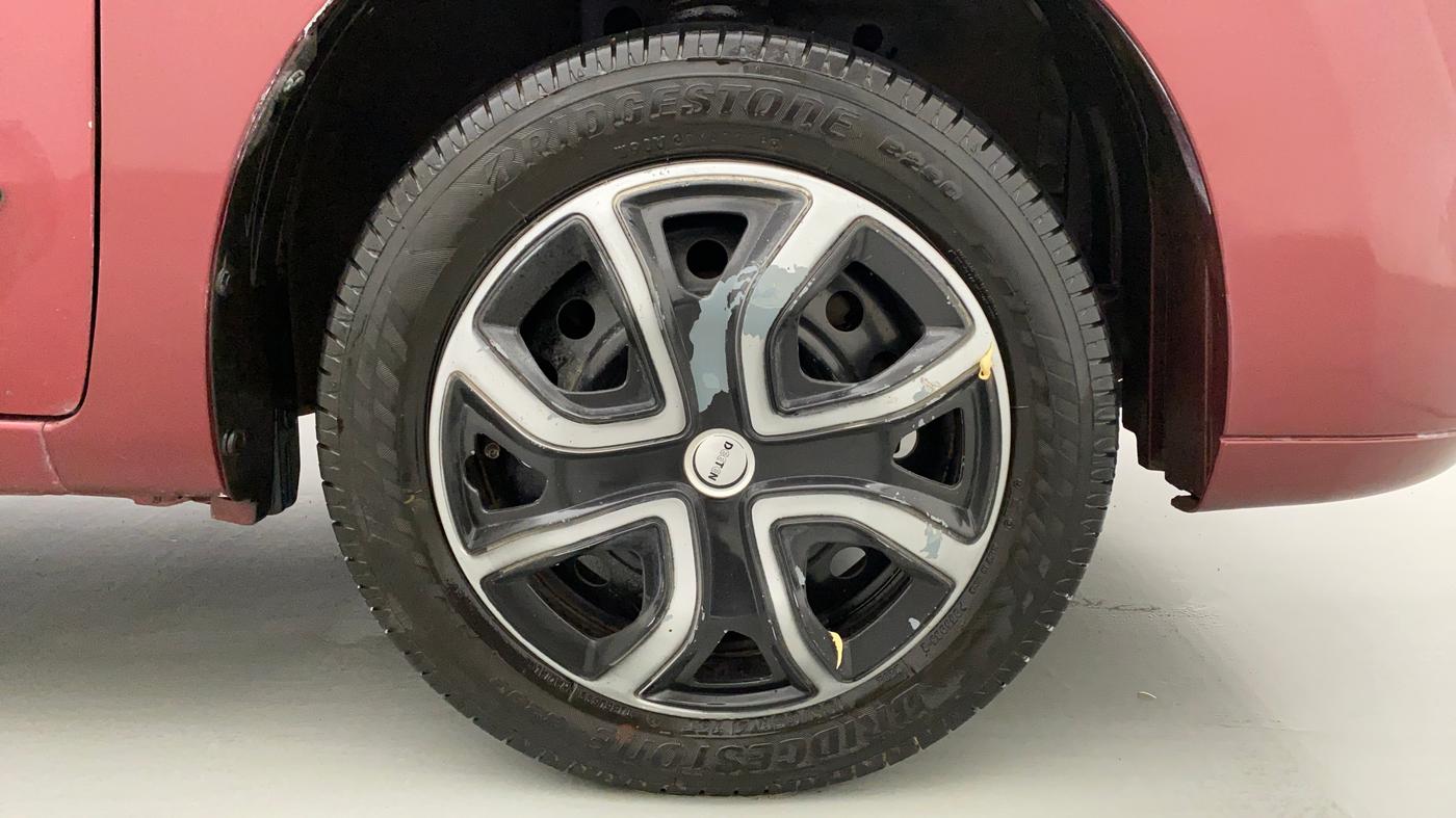2011 Maruti Wagon R 1.0 VXI, Petrol, Manual, 26,646 km, Right Front Wheel