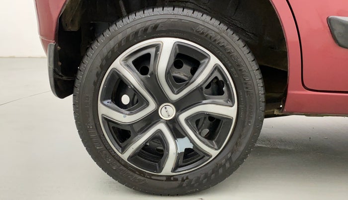 2011 Maruti Wagon R 1.0 VXI, Petrol, Manual, 26,646 km, Right Rear Wheel