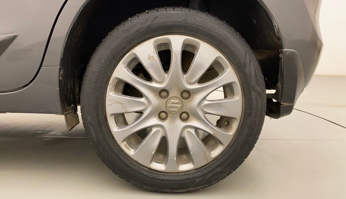 2016 Maruti Baleno ZETA PETROL 1.2, Petrol, Manual, 30,423 km, Left Rear Wheel