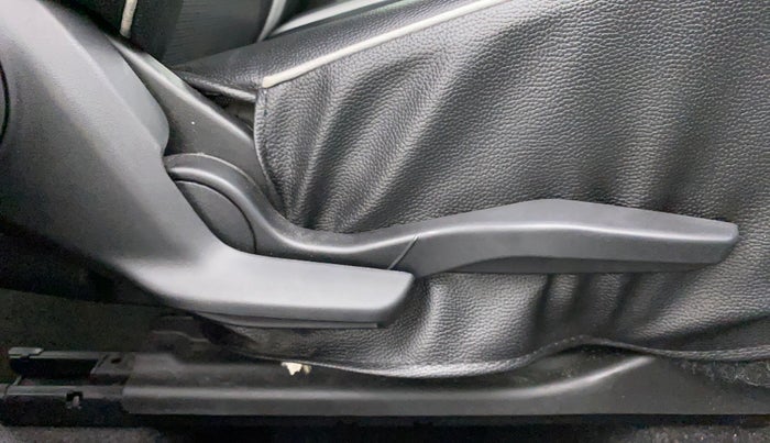 2016 Maruti Baleno ZETA PETROL 1.2, Petrol, Manual, 30,423 km, Driver Side Adjustment Panel