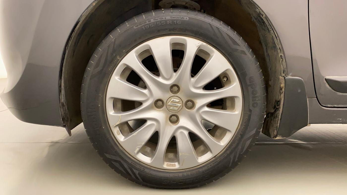 2016 Maruti Baleno ZETA PETROL 1.2, Petrol, Manual, 30,423 km, Left Front Wheel