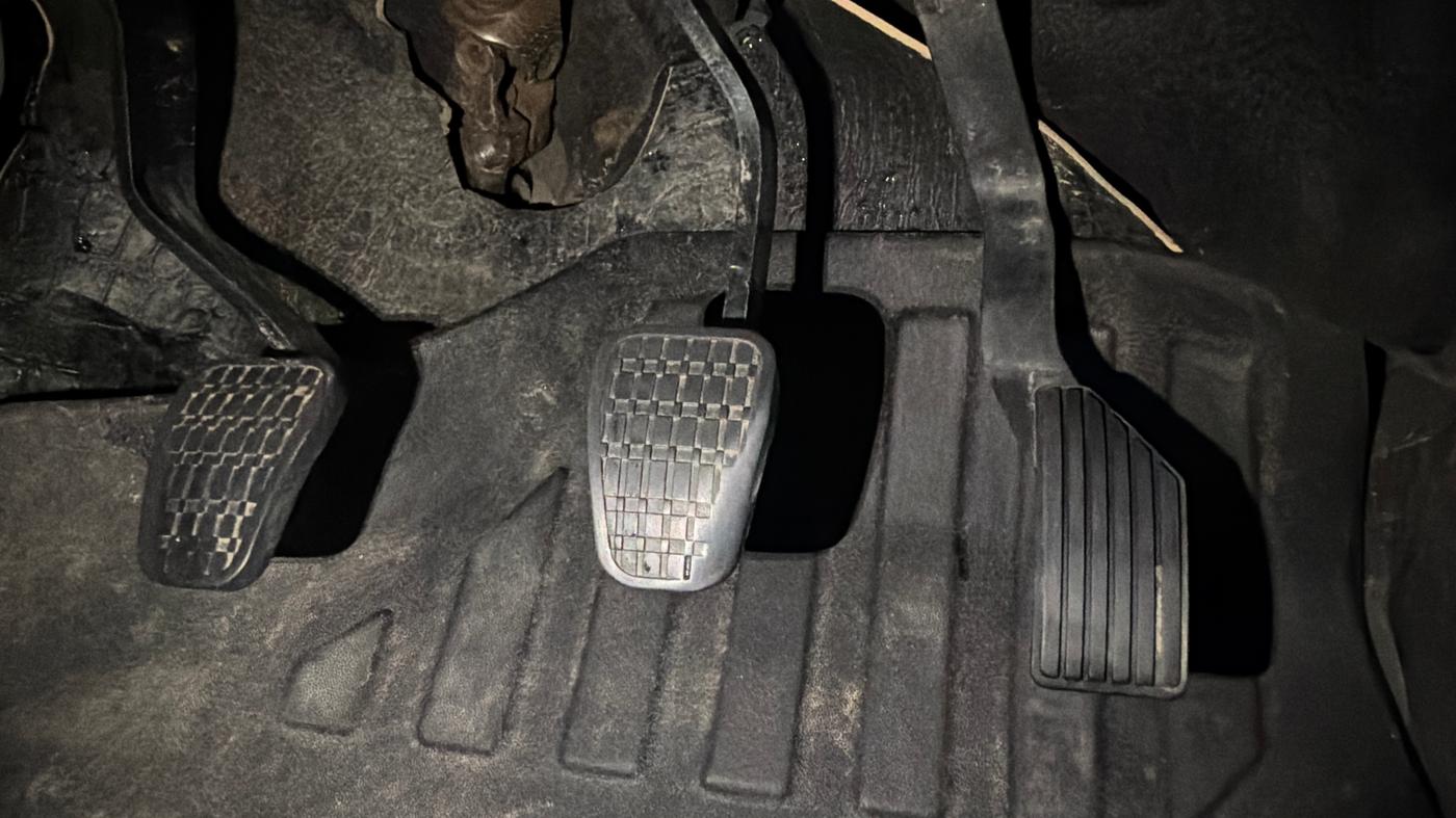 2018 Tata NEXON XM PETROL, CNG, Manual, 76,800 km, Pedals