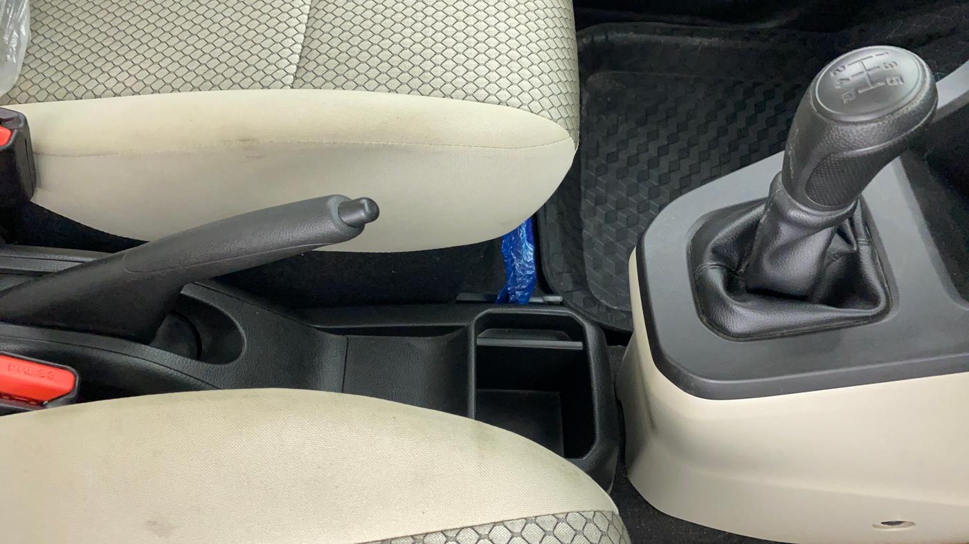 2020 Maruti New Wagon-R LXI 1.0 L, Petrol, Manual, 4,921 km, Gear Lever
