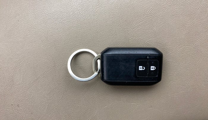 2021 Maruti Ertiga ZXI+ SHVS, Petrol, Manual, 89,655 km, Key Close Up