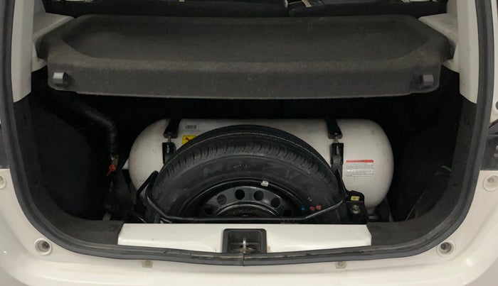 2022 Maruti New Wagon-R VXI CNG 1.0, CNG, Manual, 23,371 km, Boot Inside