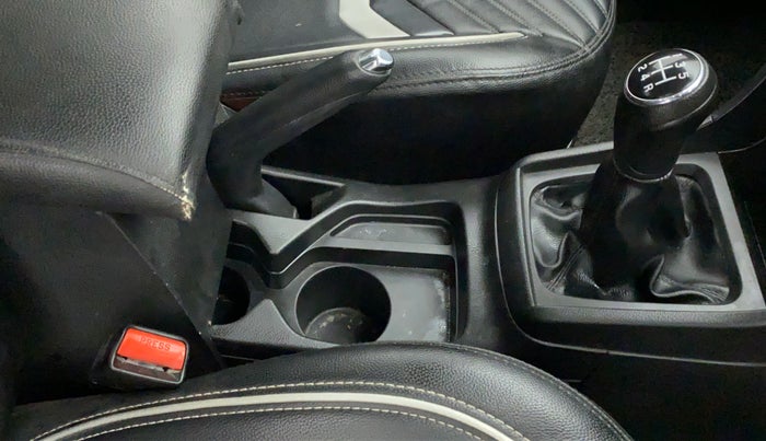 2019 Maruti Vitara Brezza VDI, Diesel, Manual, 51,765 km, Gear Lever